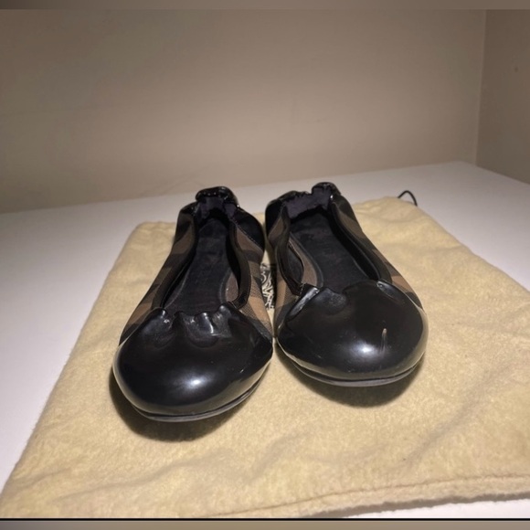Authentic Burberry Ballerina Flats - Picture 3 of 10